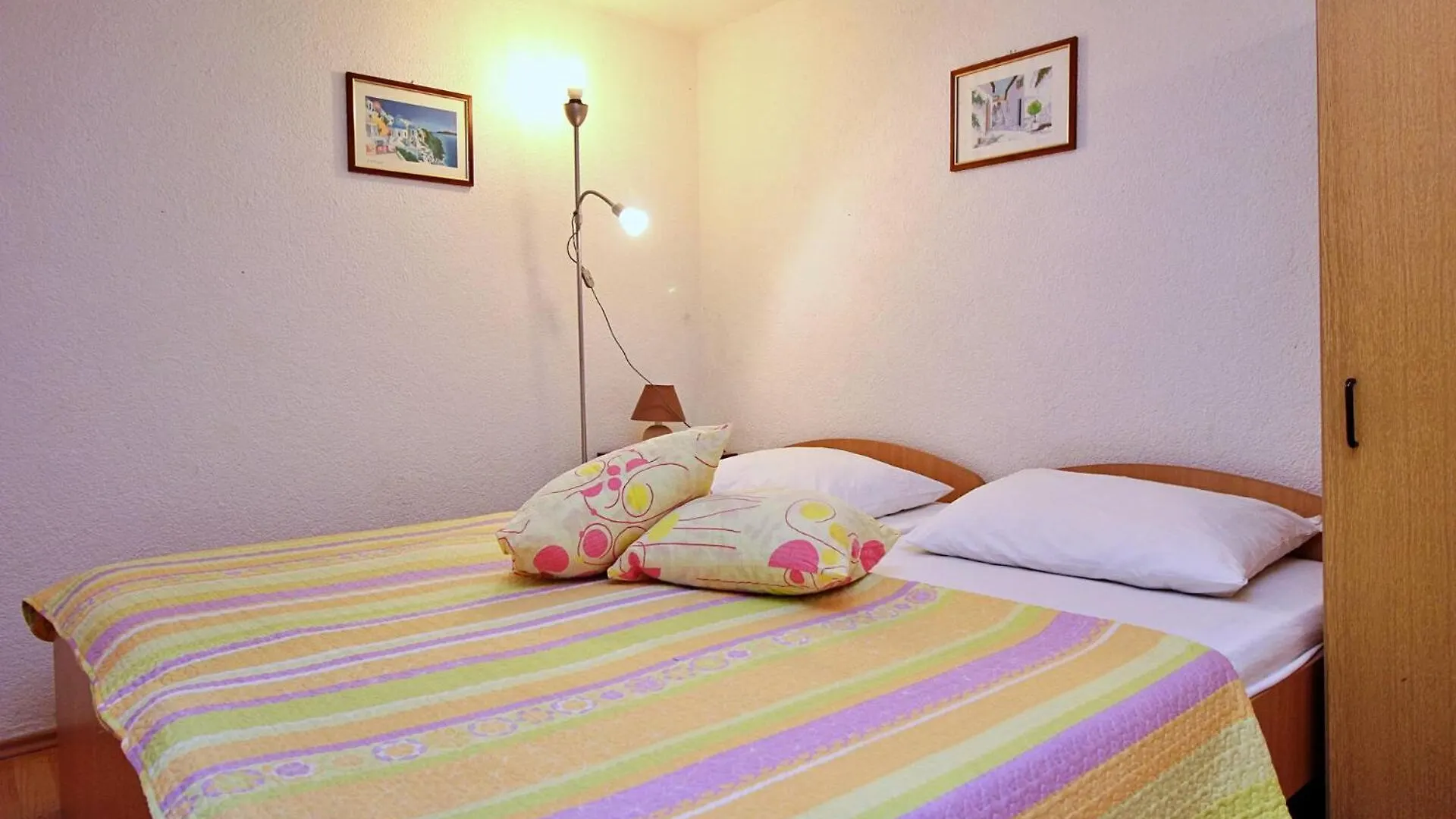Apartments Horvat Silo  3*, Silo (Krk) Croatia