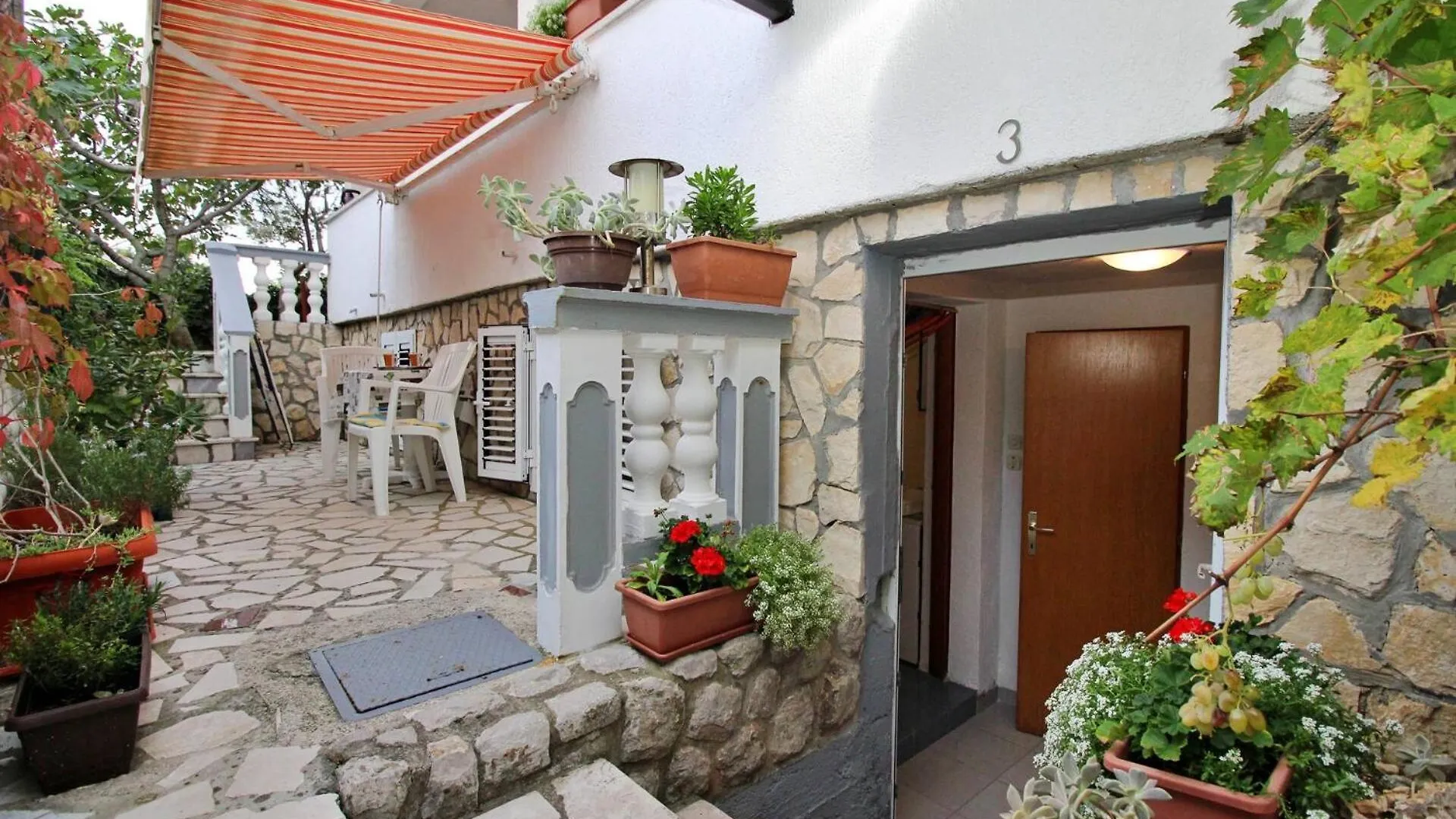 Guest house Apartments Horvat Silo