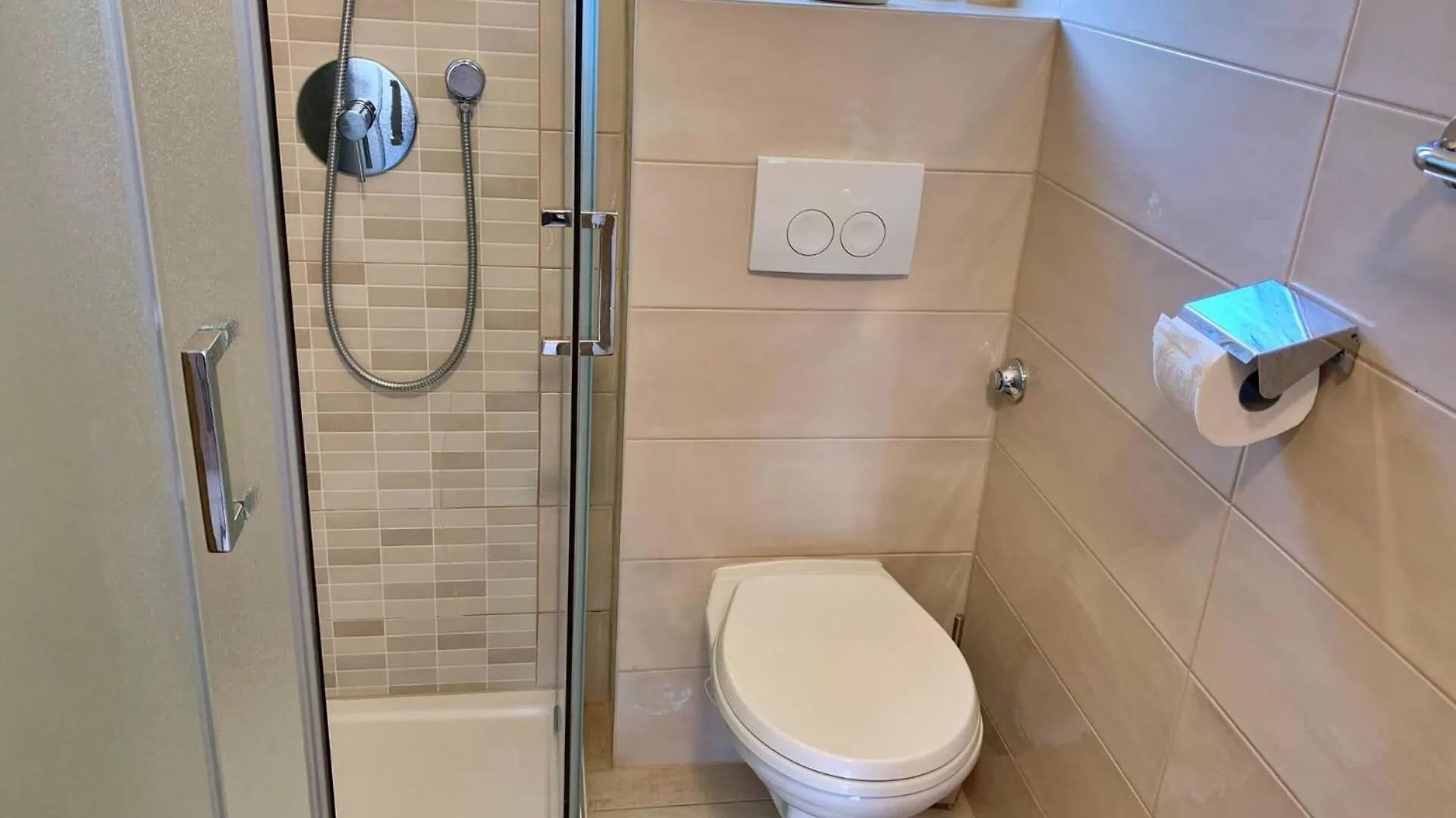 Apartments Horvat Silo  3*, Silo (Krk) Croatia