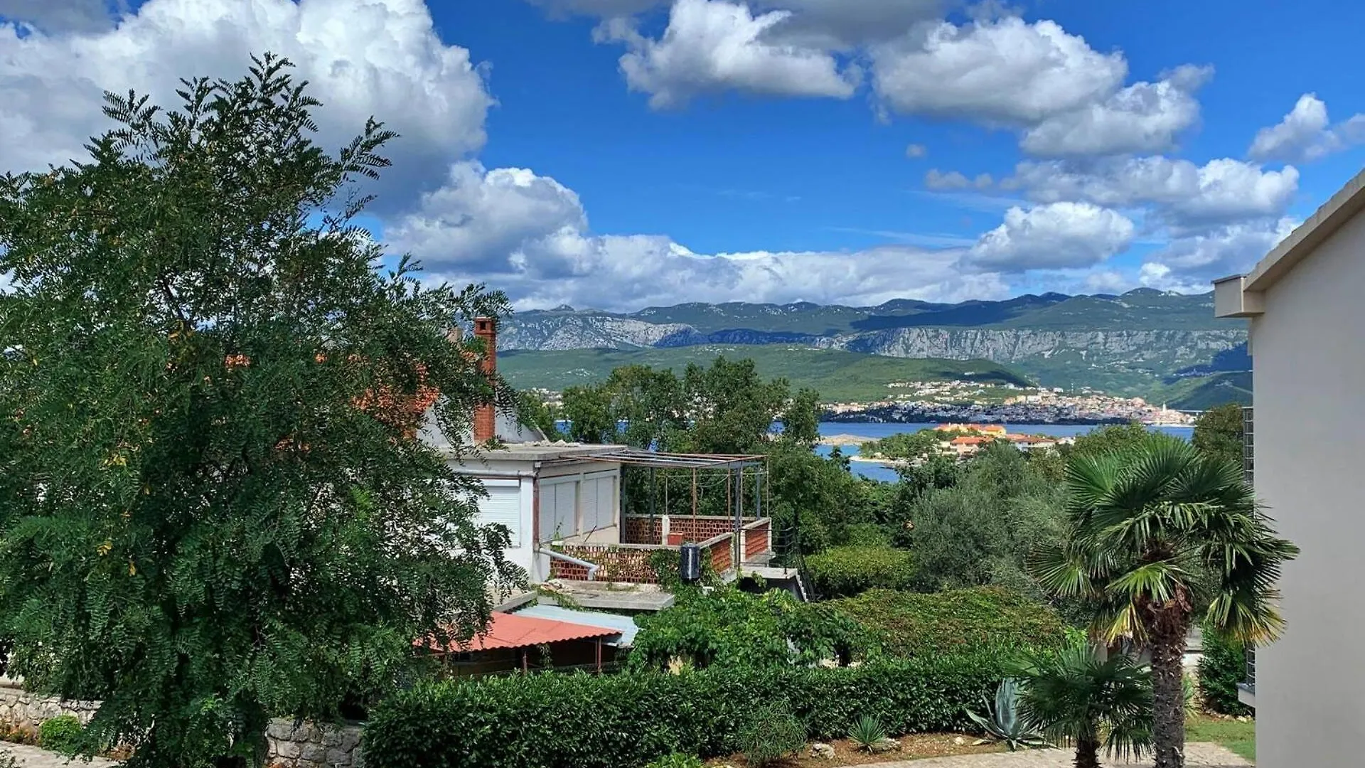 Guest house Apartments Horvat Silo