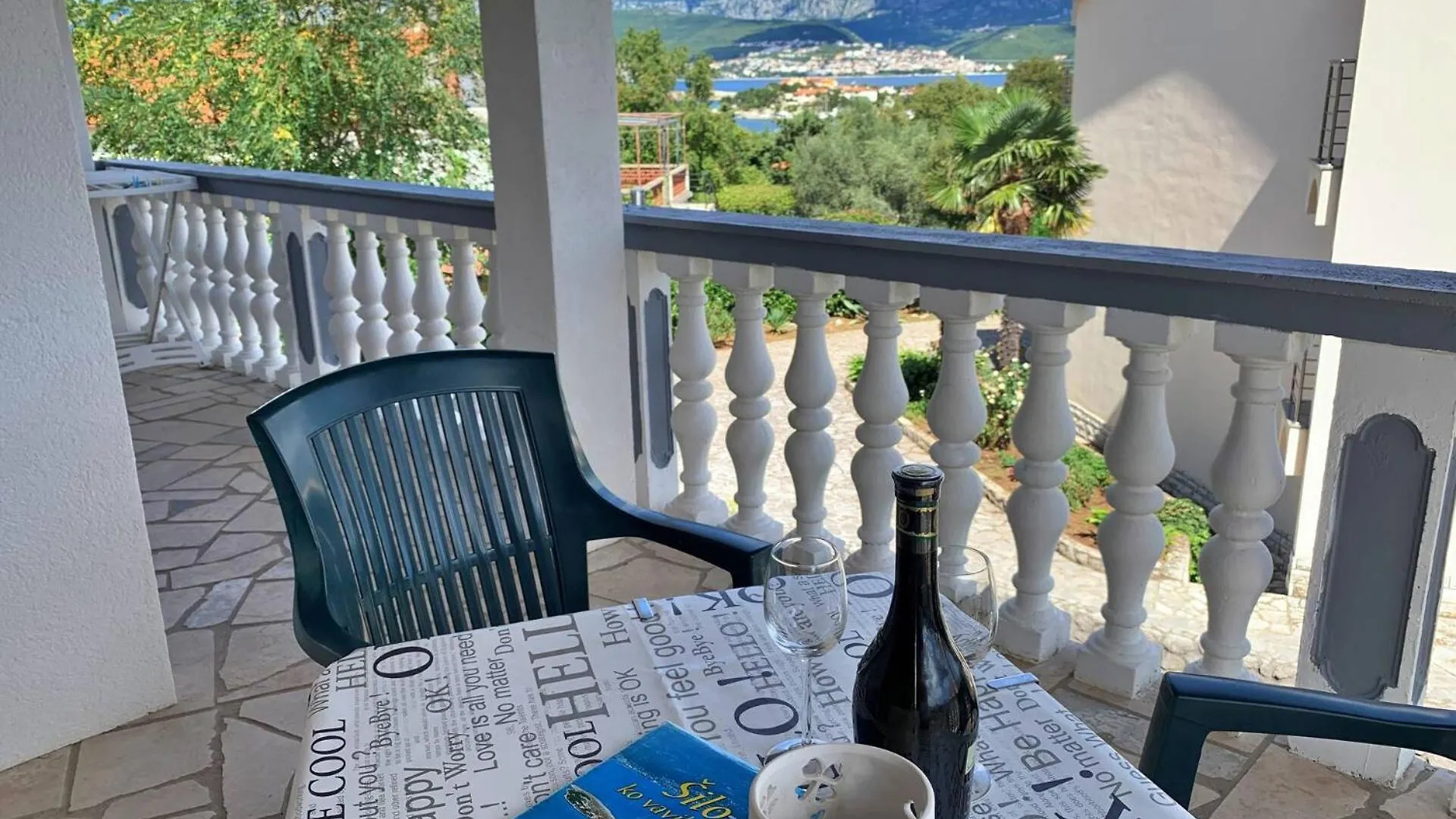 Apartments Horvat Silo  3*, Silo (Krk) Croatia