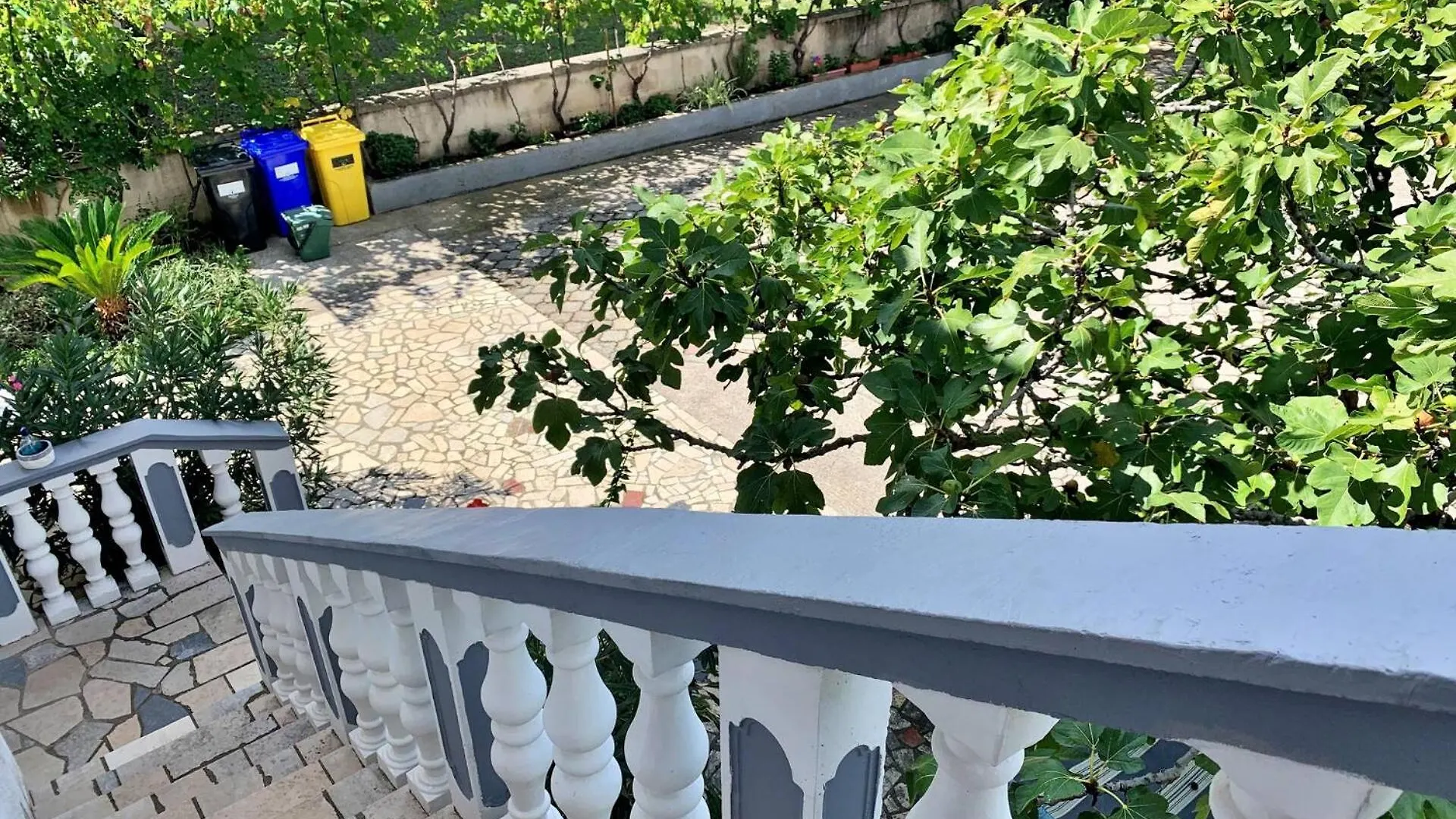 Apartments Horvat Silo  Guest house Silo (Krk)